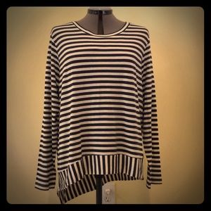 CAbi asymmetrical long sleeved tee